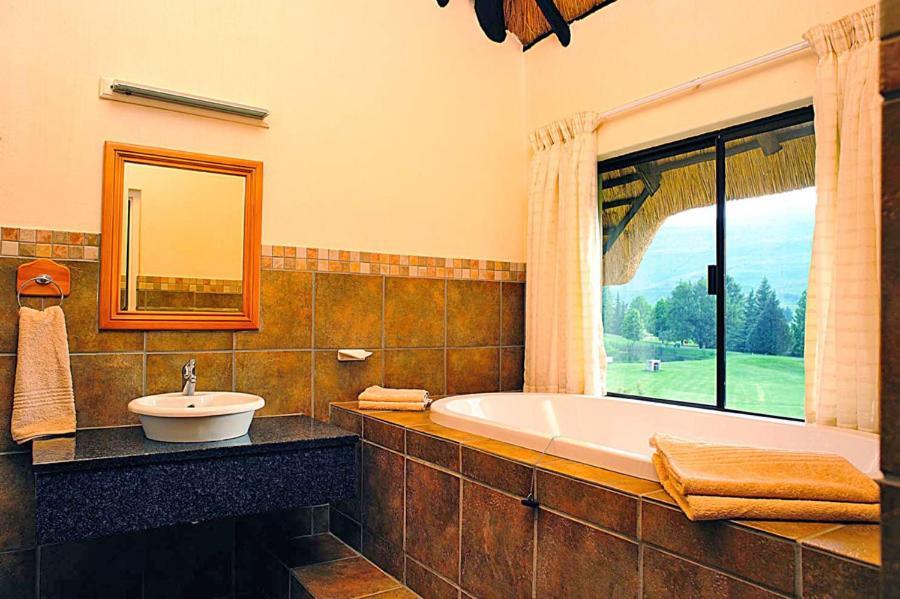 Castleburn Legacy Resort Drakensberg Garden Exterior foto