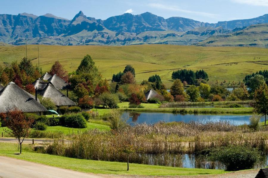 Castleburn Legacy Resort Drakensberg Garden Exterior foto
